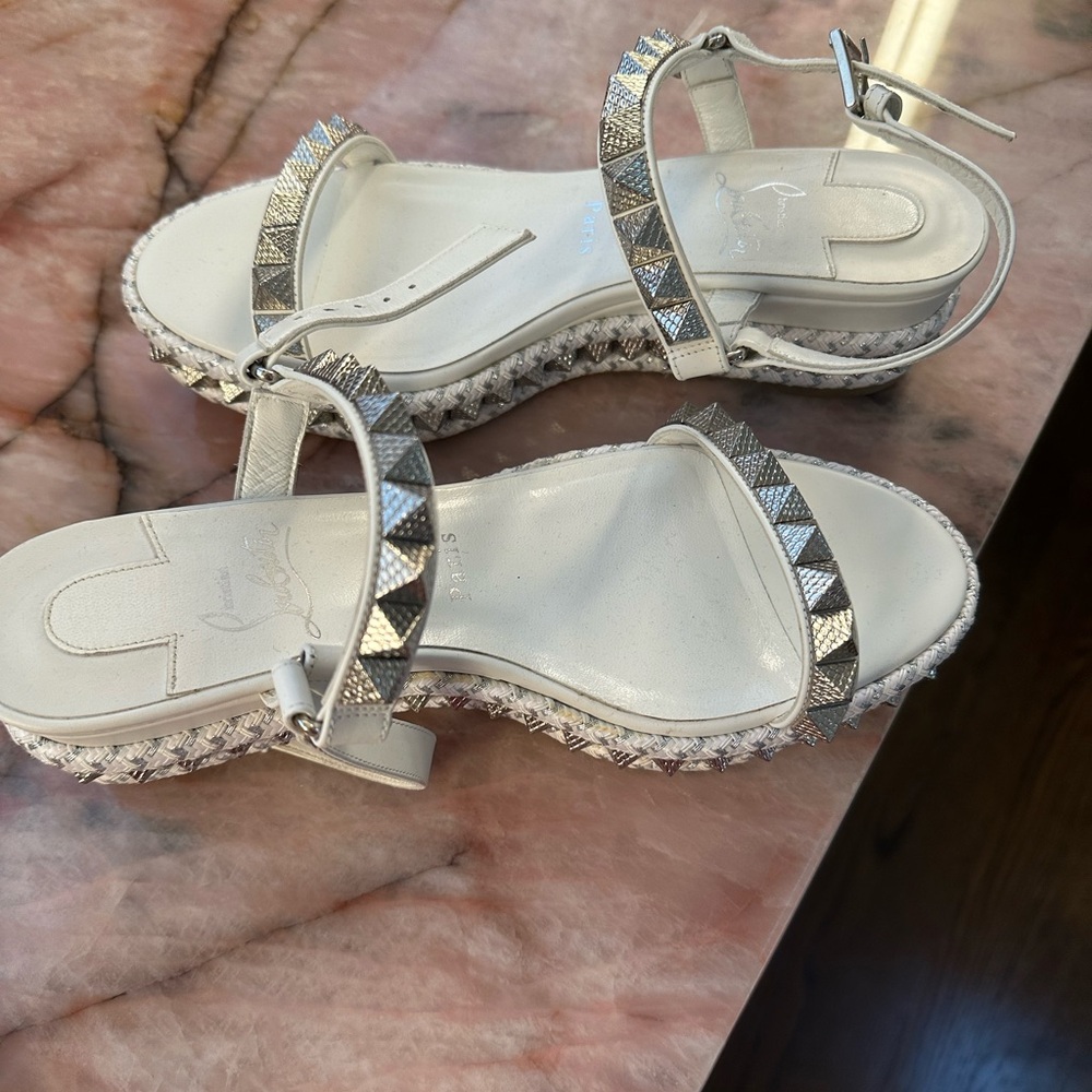 Stylish White and Silver Women's Sandals